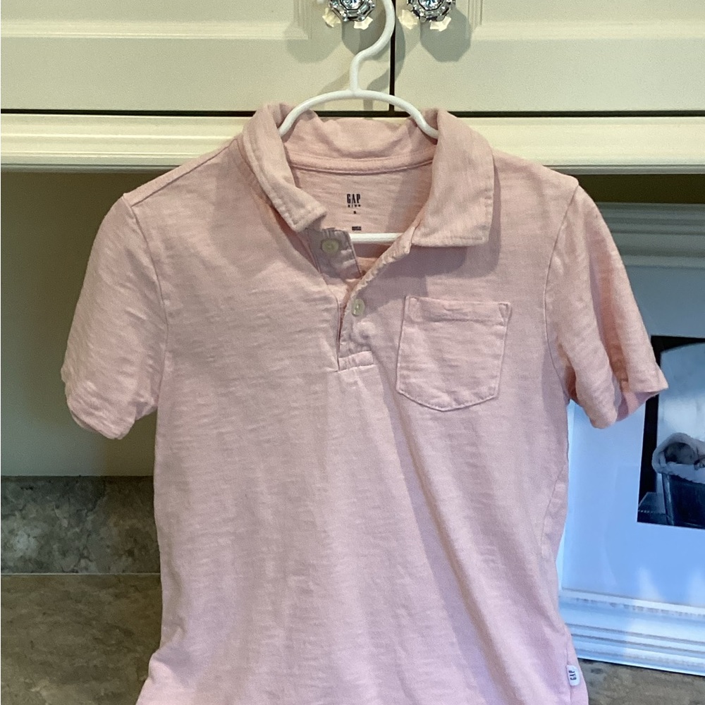 College shirt, gap